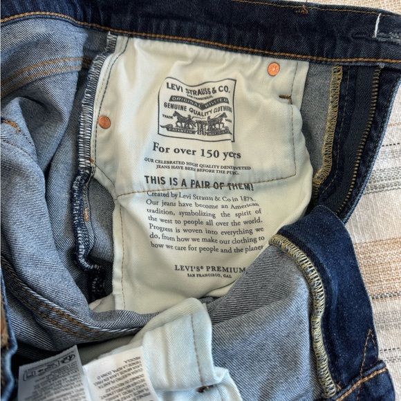 Levi’s Men Blue Jeans - Picture 9 of 9